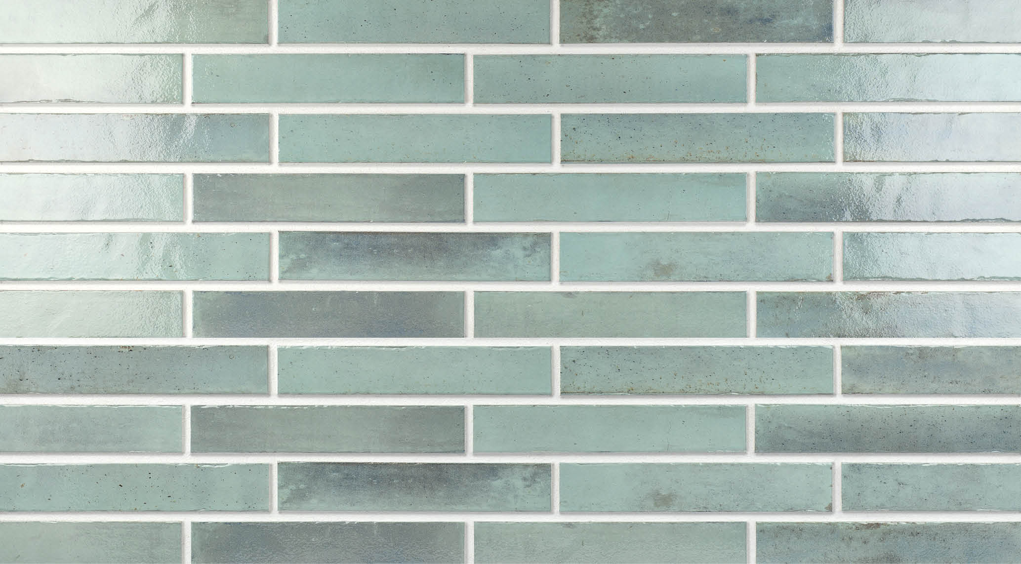 232905090510 GLOSSY Mintgruen