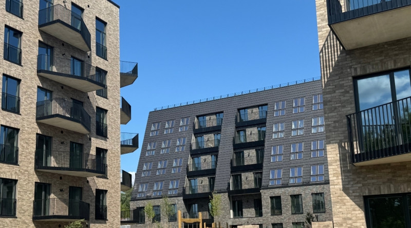 1080x600 02 Revingis Vilnius Litauen Fallstudie News Tonwerk Klinker