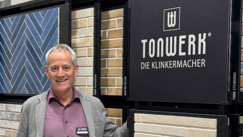 1200x675 06 Klinkerriemchen Showrooms Tonwerk Klinker