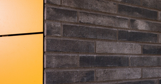 1200x600 Wasseraufnahme Klinkerriemchen News Tonwerk Klinker