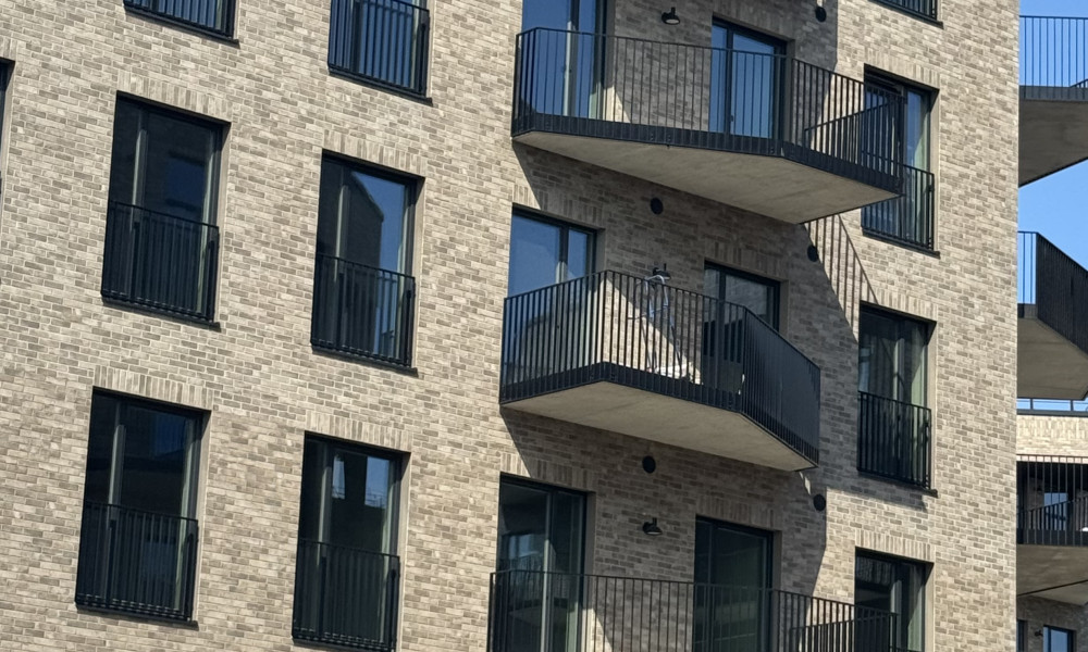 232407010016 232407010011 Brick Loft Taupe Anthrazit Vilnius Revingis 2407 Dubovoy 2025 20