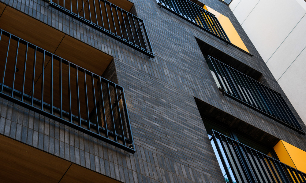 233605010011 Senatorska29 Lodz PL Brick Loft Anthrazit 03