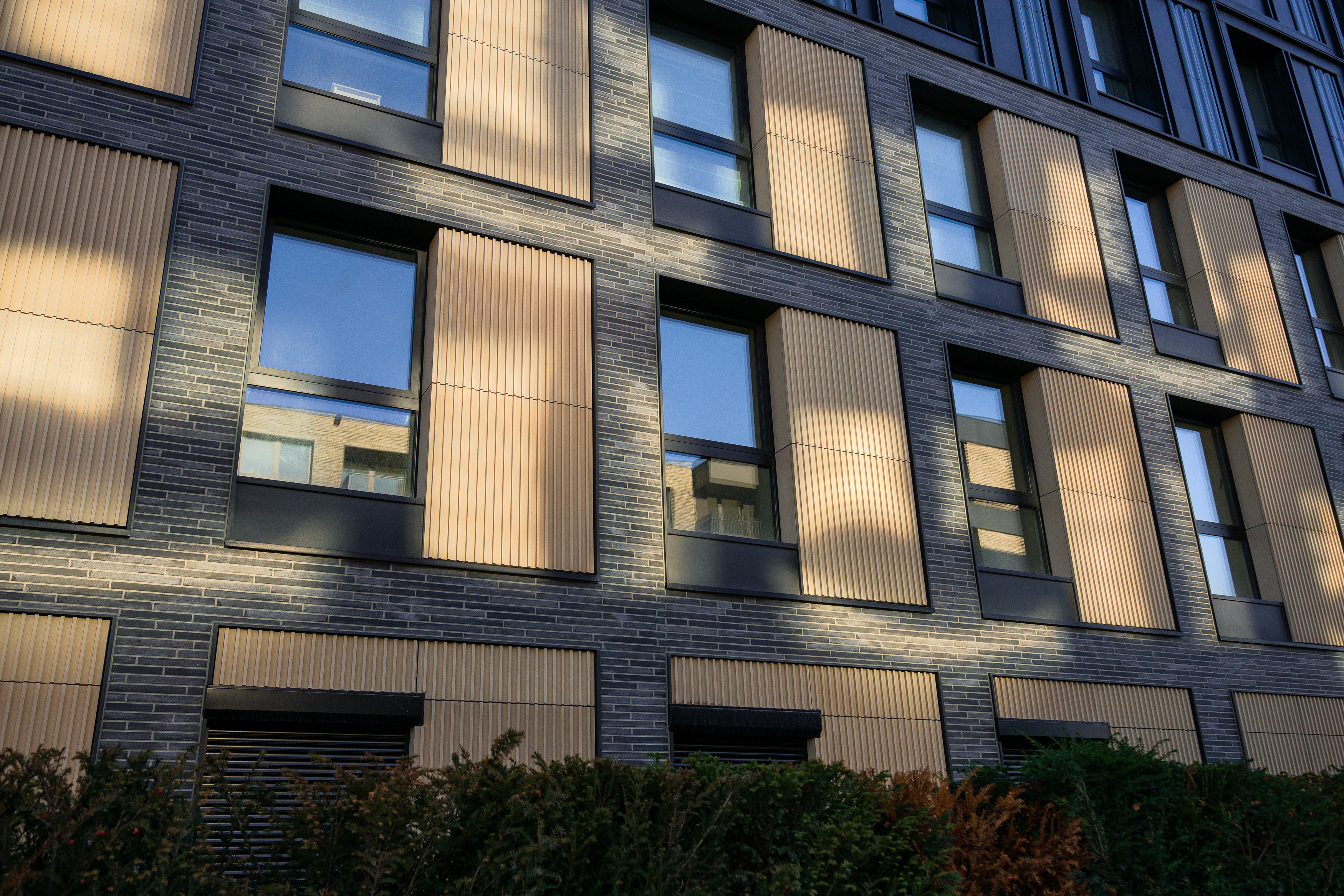 234704810011 Noho Mlyny Mogilska Krakau PL Aprilia 07