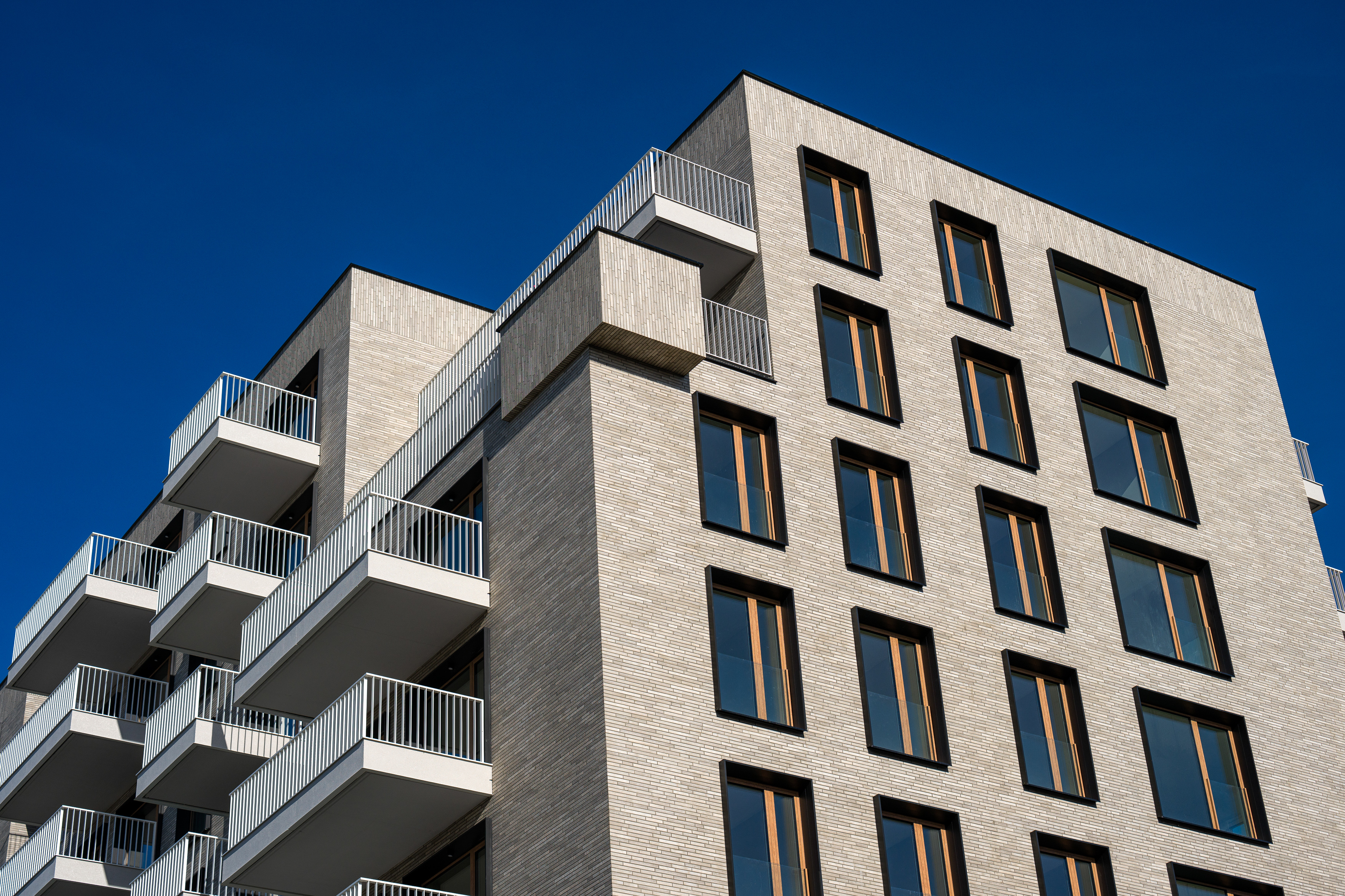 234704810033 Noho Lindego2 Krakau PL Kansas 03